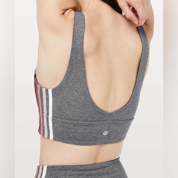 NWOT Lululemon Take A Hint Bra and Legging SET in Heathered Grey Size 6 - Picture 3 of 14